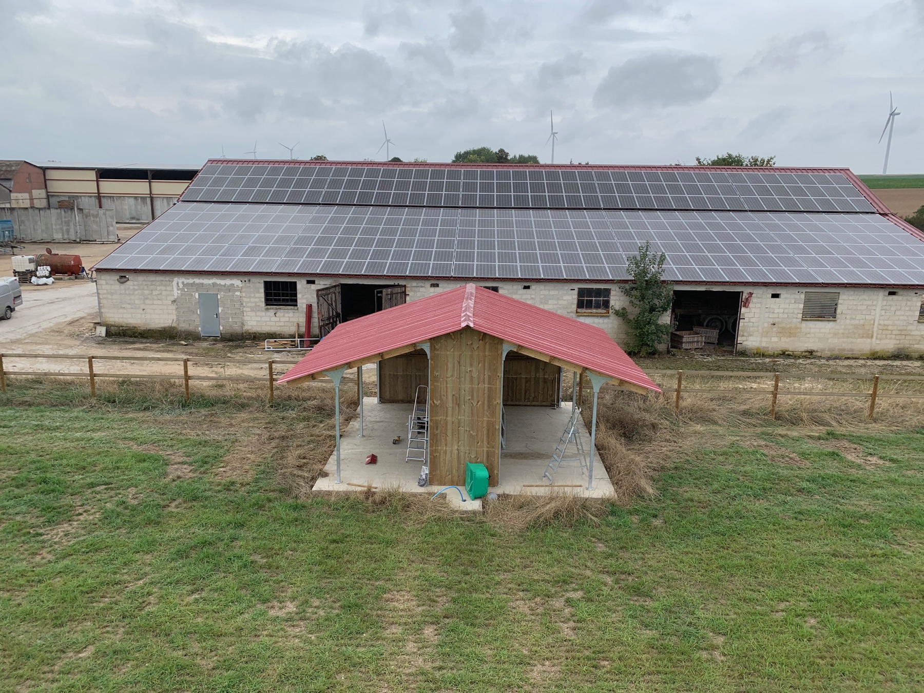 Agricultural buildings equipped with photovoltaic panels